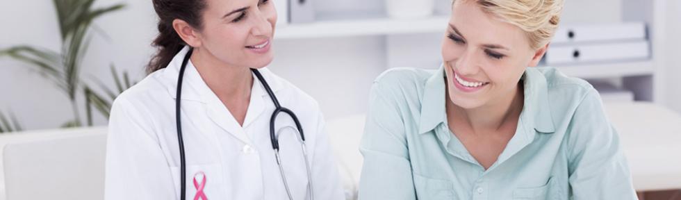 pani doktor rozmawiająca z pacjentką